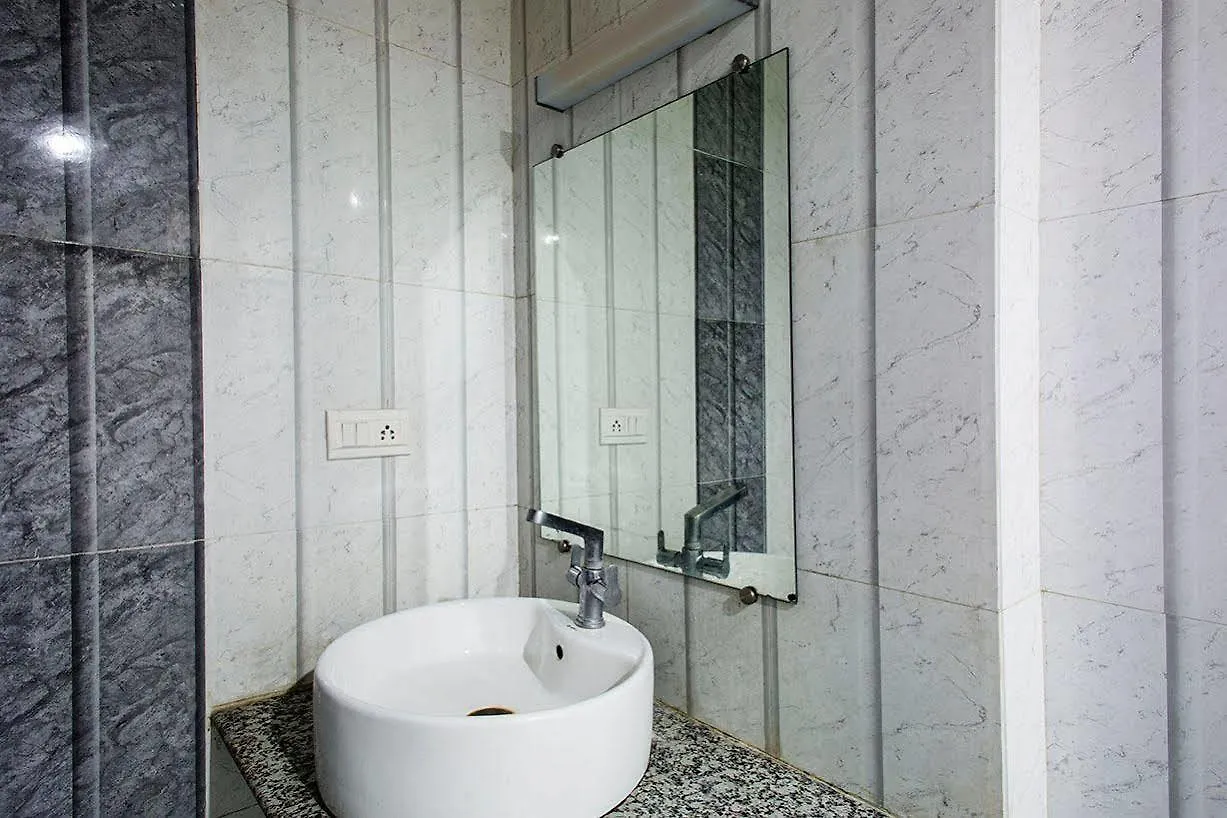 Hotel Pearl Palace Udaipur 2*,